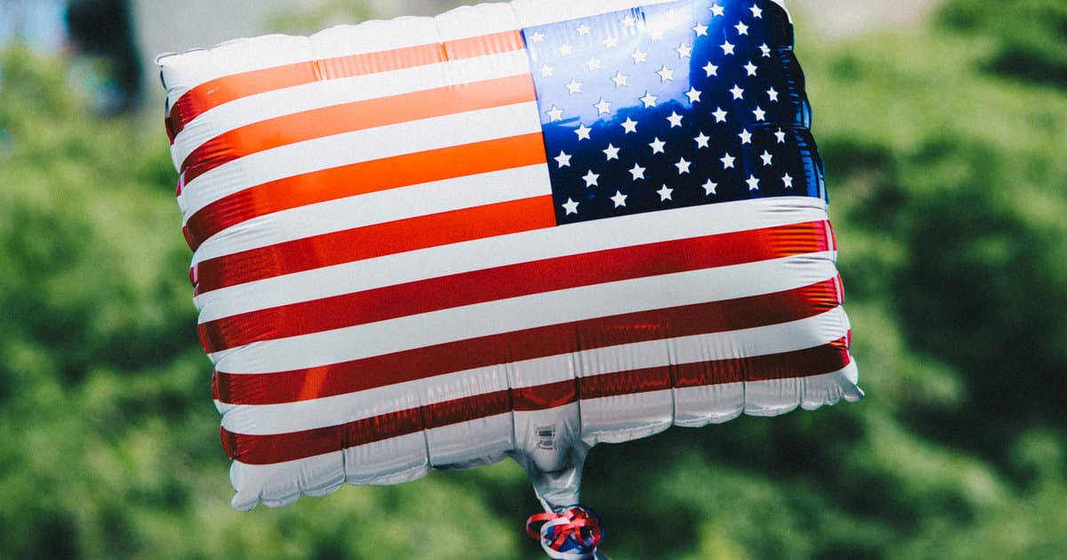 Smile Bright This Independence Day: Why the 4th of July Is the Perfect Time to Celebrate Your Dental Health